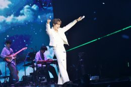 DOYOUNG (โดยอง) สลักความประทับใจ ณ ประตูแห่งความทรงจำ ในคอนเสิร์ตเดี่ยว "2025 DOYOUNG CONCERT [ Doors ] in BANGKOK" บัตรหมดเกลี้ยง 2 รอบ ผู้ร่วมงานเกือบหมื่นคน!